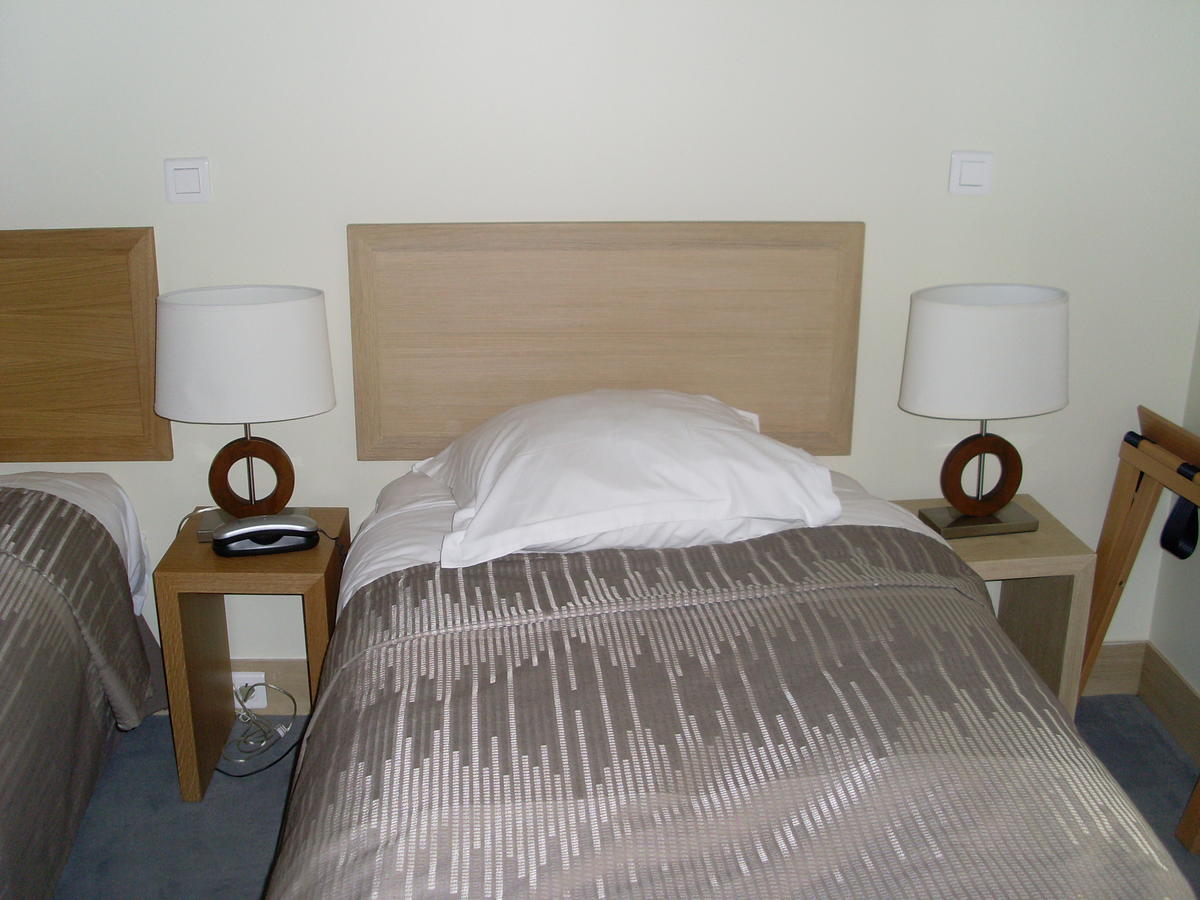 Hotel Le Parc Marly-le-Roi Room photo